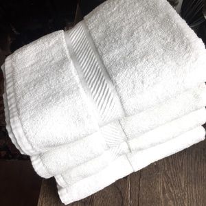 Utopia white towel set of 4